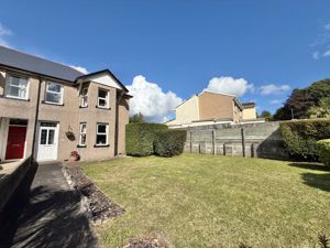 Photo 13- click for photo gallery